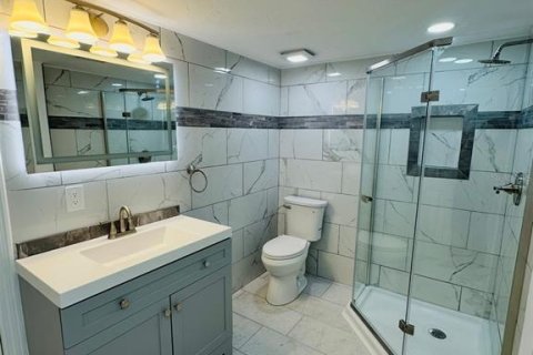 Villa ou maison à louer à Port Charlotte, Floride: 4 chambres, 209.87 m2 № 1769509 - photo 13