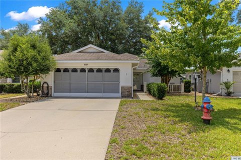 House in Ocala, Florida 3 bedrooms, 147.16 sq.m. № 2230521