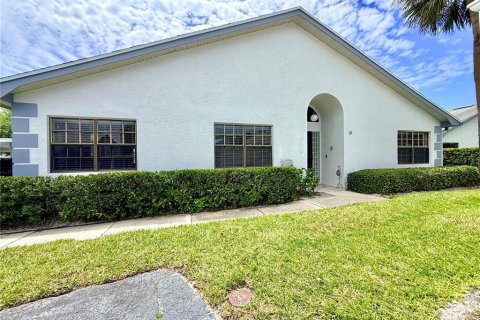 Condo in Clearwater, Florida, 2 bedrooms  № 2151451 - photo 4