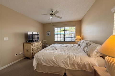 Condo in Clearwater, Florida, 2 bedrooms  № 2151451 - photo 16