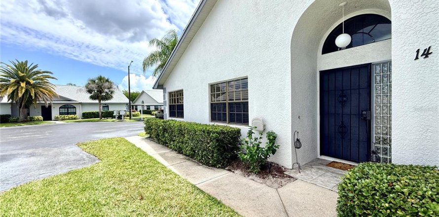 Condo in Clearwater, Florida, 2 bedrooms  № 2151451