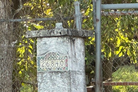 Commercial property in Homestead, Florida № 2026303 - photo 5