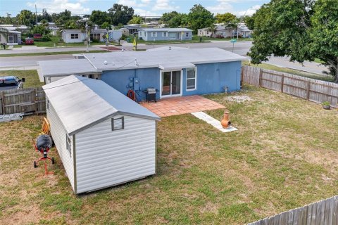 Villa ou maison à vendre à Port Charlotte, Floride: 2 chambres, 98.1 m2 № 2207128 - photo 22
