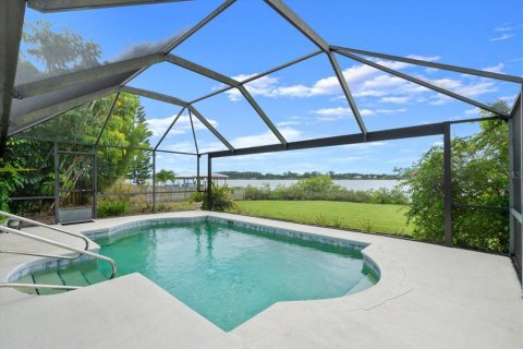 Casa en venta en New Smyrna Beach, Florida, 3 dormitorios, 168.34 m2 № 1815002 - foto 29
