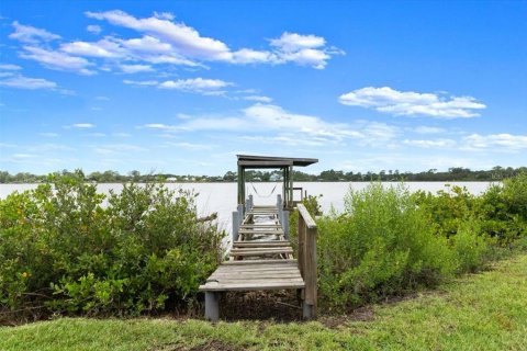 Casa en venta en New Smyrna Beach, Florida, 3 dormitorios, 168.34 m2 № 1815002 - foto 4