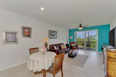 Condo in Venice, Florida, 2 bedrooms in WELLEN PARK № 2221577 - photo 22