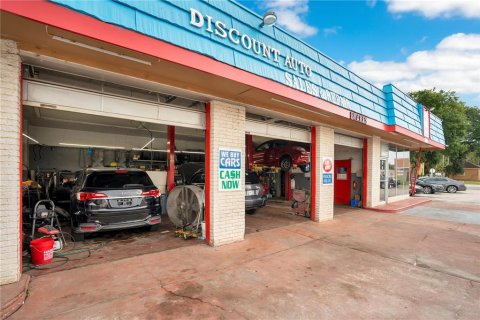 Propiedad comercial en venta en Eustis, Florida, 156.08 m2 № 1361048 - foto 4
