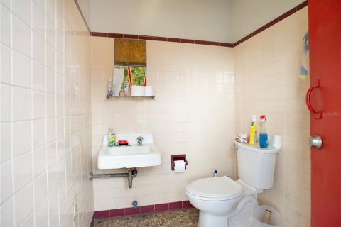 Propiedad comercial en venta en Eustis, Florida, 156.08 m2 № 1361048 - foto 20
