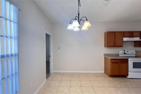 Villa ou maison à vendre à Davenport, Floride: 5 chambres, 169.55 m2 № 2142406 - photo 8