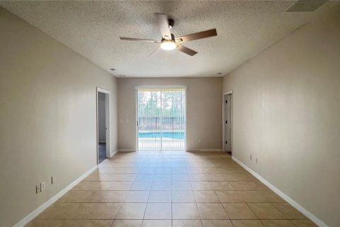 Villa ou maison à vendre à Davenport, Floride: 5 chambres, 169.55 m2 № 2142406 - photo 15