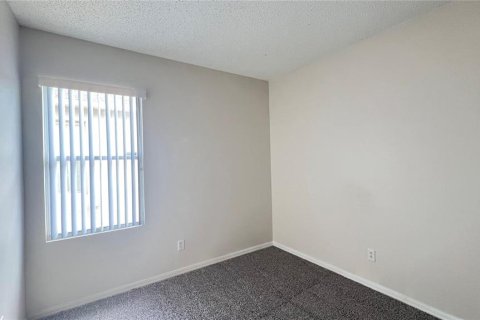 Villa ou maison à vendre à Davenport, Floride: 5 chambres, 169.55 m2 № 2142406 - photo 30