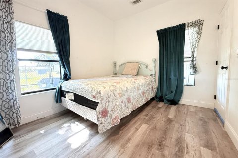 Купить виллу или дом в Плант-Сити, Флорида 7 комнат, 122.26м2, № 2200831 - фото 16