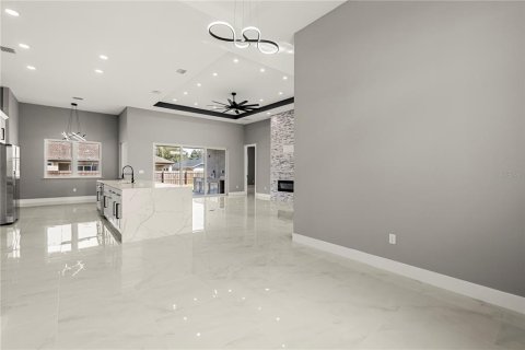 House in Palm Coast, Florida 3 bedrooms, 229.84 sq.m. № 1530212 - photo 19
