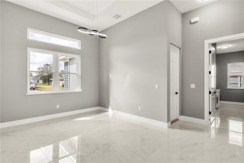 House in Palm Coast, Florida 3 bedrooms, 229.84 sq.m. № 1530212 - photo 18
