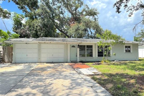 Villa ou maison à Sarasota, Floride 3 chambres, 121.05 m2 № 2287215