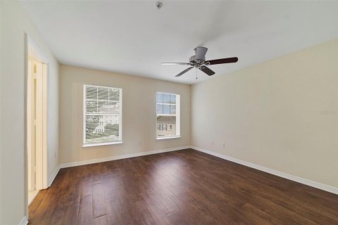 Townhouse in Celebration, Florida 3 bedrooms, 152.36 sq.m. № 2351932 - photo 17