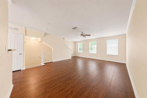 Townhouse in Celebration, Florida 3 bedrooms, 152.36 sq.m. № 2351932 - photo 11