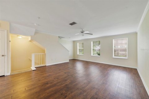 Townhouse in Celebration, Florida 3 bedrooms, 152.36 sq.m. № 2351932 - photo 9