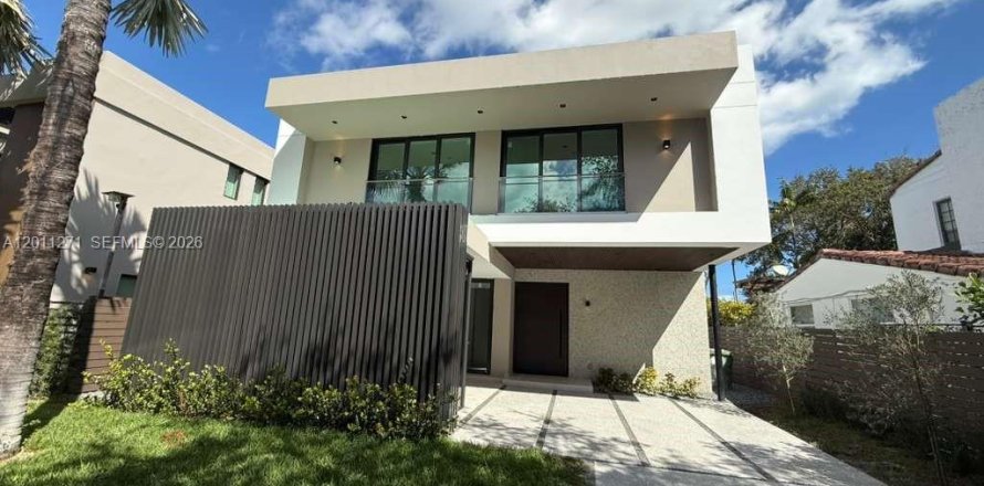 Villa ou maison à Miami, Floride 5 chambres, 418.9 m2 № 2076681