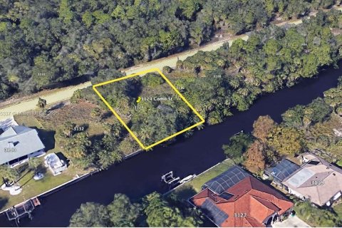 Terrain à vendre à Port Charlotte, Floride № 1963032 - photo 1