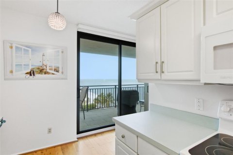 Condo in Sarasota, Florida, 2 bedrooms  № 2403247 - photo 30