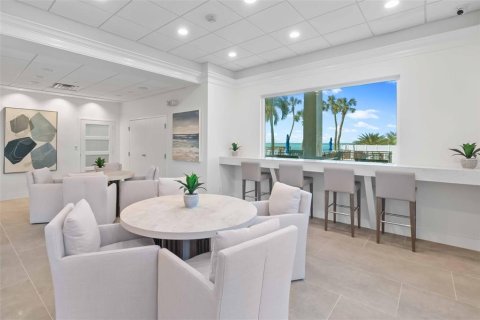 Condo in Sarasota, Florida, 2 bedrooms  № 2403247 - photo 18