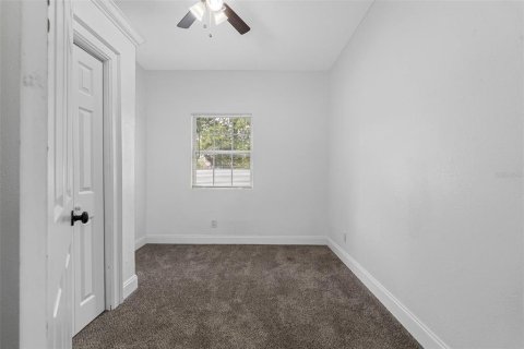 Immobilier commercial à vendre à Tampa, Floride: 4 chambres, 142.7 m2 № 2399495 - photo 12