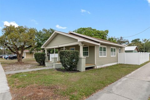 Immobilier commercial à vendre à Tampa, Floride: 4 chambres, 142.7 m2 № 2399495 - photo 22