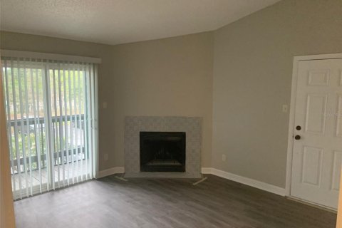 Condominio en alquiler en Casselberry, Florida, 2 dormitorios, 71.35 m2 № 2096068 - foto 2