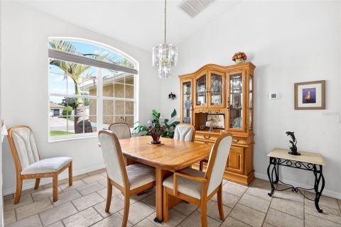 Villa ou maison à vendre à North Port, Floride: 3 chambres, 156.17 m2 № 2150912 - photo 8