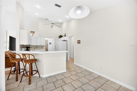 Villa ou maison à vendre à North Port, Floride: 3 chambres, 156.17 m2 № 2150912 - photo 15