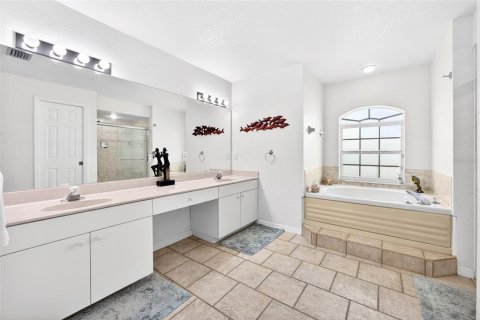 Villa ou maison à vendre à North Port, Floride: 3 chambres, 156.17 m2 № 2150912 - photo 18