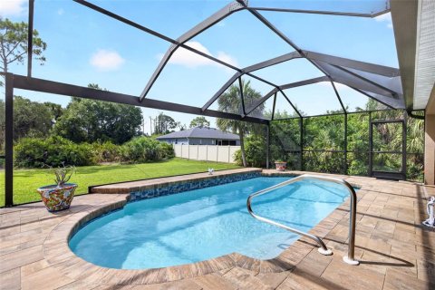 Villa ou maison à vendre à North Port, Floride: 3 chambres, 156.17 m2 № 2150912 - photo 2