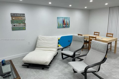 Copropriété à louer à Miami, Floride: 1 chambre, 77.48 m2 № 1707768 - photo 5