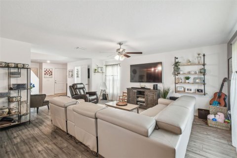 House in Brooksville, Florida 4 bedrooms, 192.21 sq.m. № 1829895 - photo 30