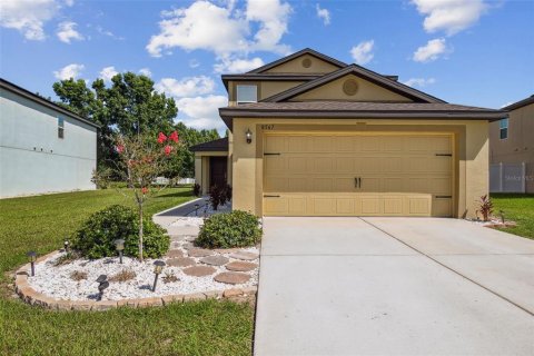 House in Brooksville, Florida 4 bedrooms, 192.21 sq.m. № 1829895 - photo 2