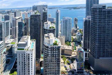 Condominio en venta en Miami, Florida, 1 dormitorio, 79.25 m2 № 2091217 - foto 29