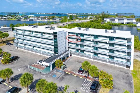 Propiedad comercial en venta en Englewood, Florida, 108.14 m2 № 2155663 - foto 26