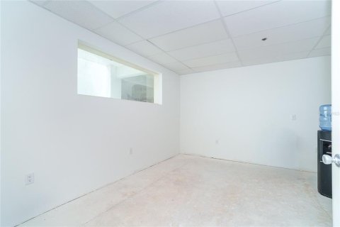 Propiedad comercial en venta en Englewood, Florida, 108.14 m2 № 2155663 - foto 9