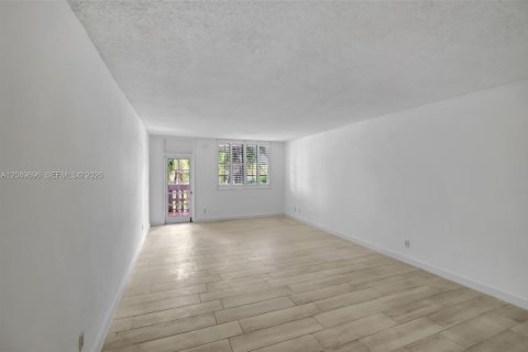 Copropriété à vendre à Coral Gables, Floride: 2 chambres, 140.28 m2 № 2370023 - photo 14