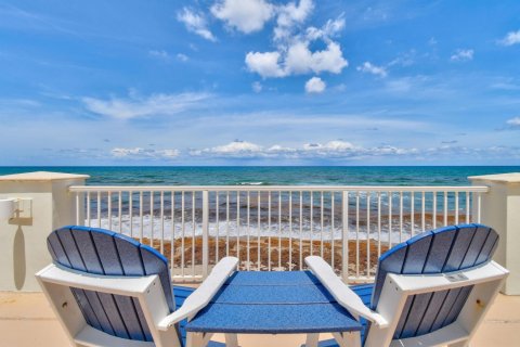 Снять в аренду кондоминиум в Саут-Палм-Бич, Флорида 2 спальни, 130.25м2, № 1007429 - фото 1