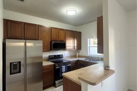 Touwnhouse à vendre à Sanford, Floride: 3 chambres, 111.76 m2 № 2375710 - photo 10
