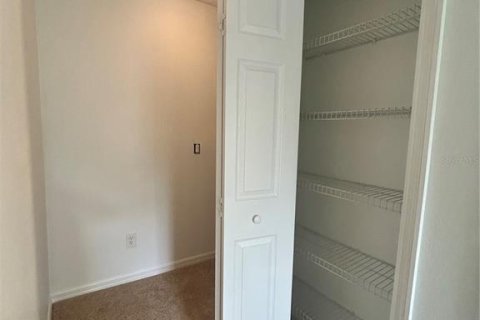 Touwnhouse à vendre à Sanford, Floride: 3 chambres, 111.76 m2 № 2375710 - photo 28