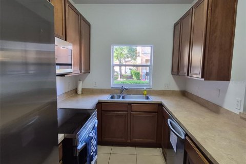 Touwnhouse à vendre à Sanford, Floride: 3 chambres, 111.76 m2 № 2375710 - photo 11