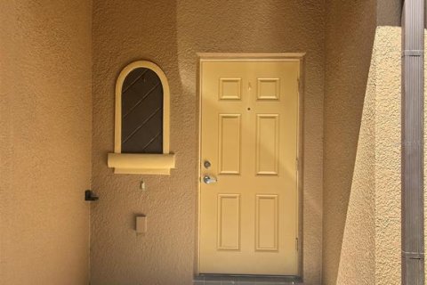 Touwnhouse à vendre à Sanford, Floride: 3 chambres, 111.76 m2 № 2375710 - photo 3