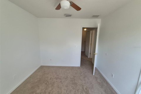 Touwnhouse à vendre à Sanford, Floride: 3 chambres, 111.76 m2 № 2375710 - photo 25