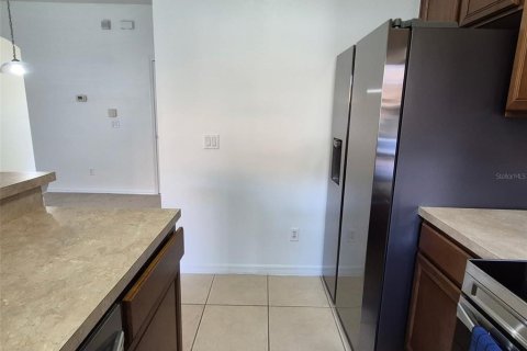Touwnhouse à vendre à Sanford, Floride: 3 chambres, 111.76 m2 № 2375710 - photo 12