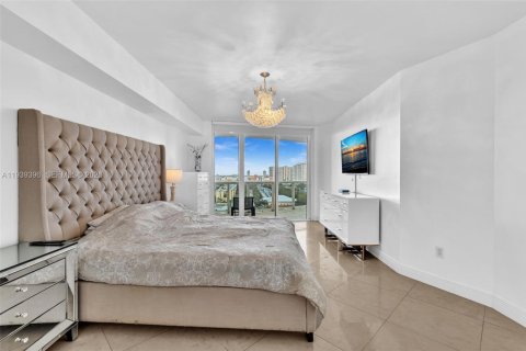 Copropriété à vendre à Sunny Isles Beach, Floride: 2 chambres, 175.21 m2 № 1997388 - photo 26