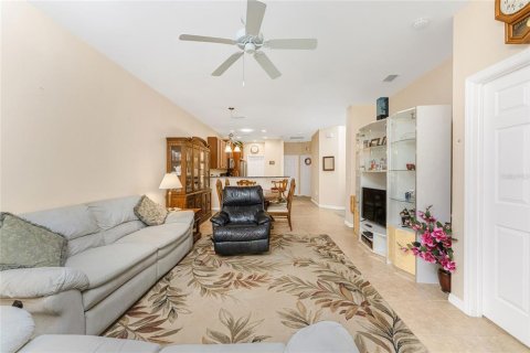 House in Englewood, Florida 3 bedrooms, 124.3 sq.m. № 1535156 - photo 13
