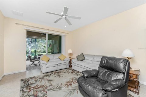 House in Englewood, Florida 3 bedrooms, 124.3 sq.m. № 1535156 - photo 11